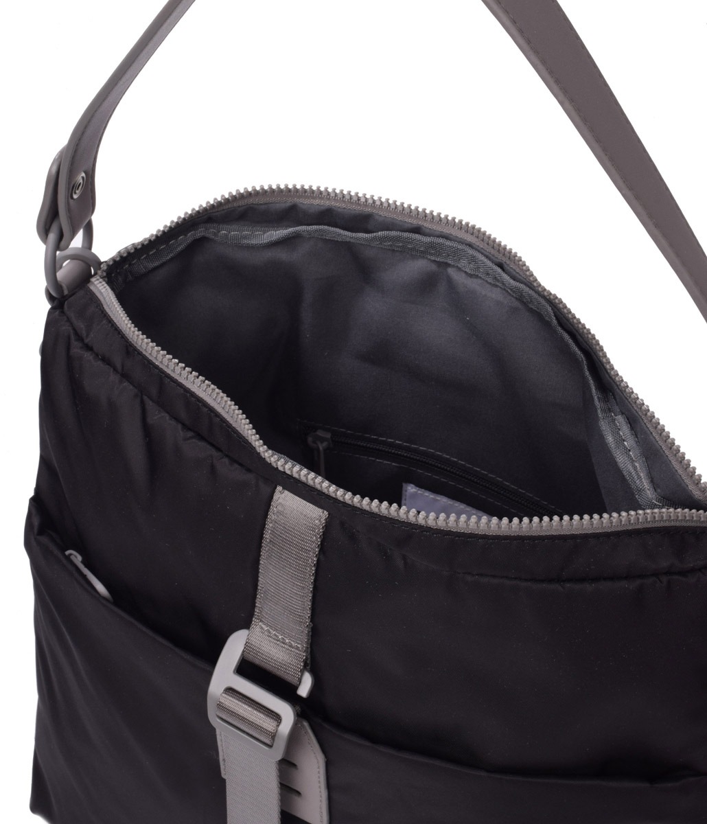 Calzados Furundarena - Mochilas - Bolso Hobo KCB Negro 02